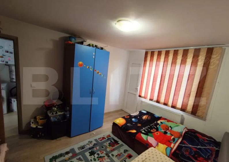 Casă cu 3 camere în Bucovăț (Remetea Mare)