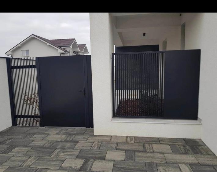 Duplex cu 4 camere cu Canalizare în Moșnița Veche
