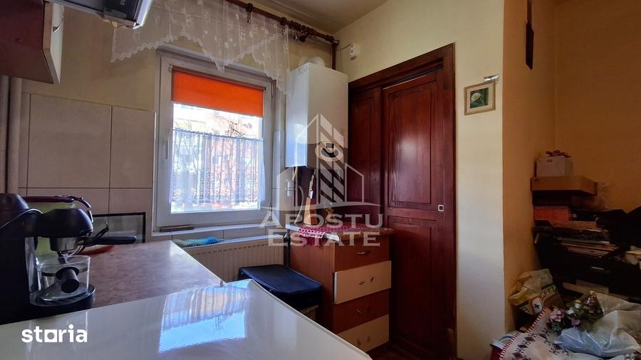 Apartament cu 3 camere în Micălaca