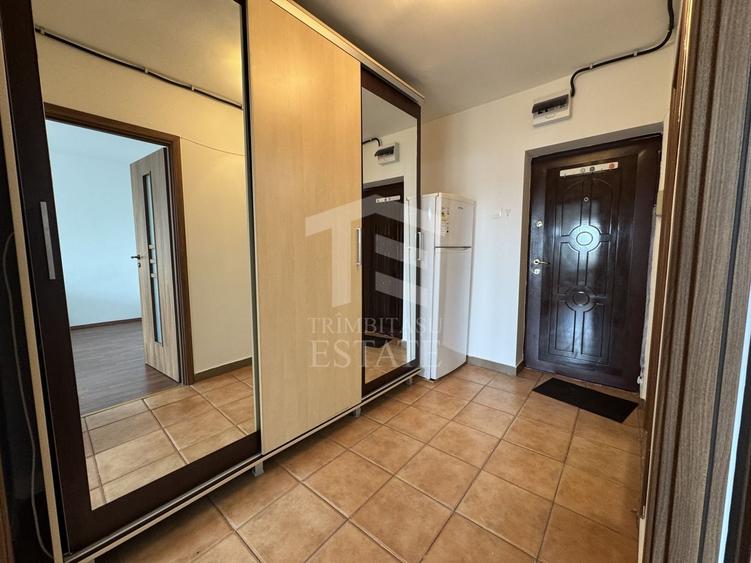Garsonieră decomandată în Tei