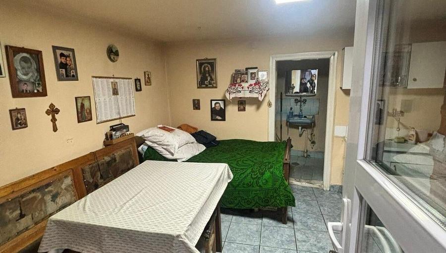 Casă individuală cu 4 camere cu Teren 66 Mp în Central