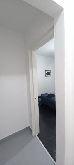 Apartament cu 3 camere semidecomandat în Tomis Nord