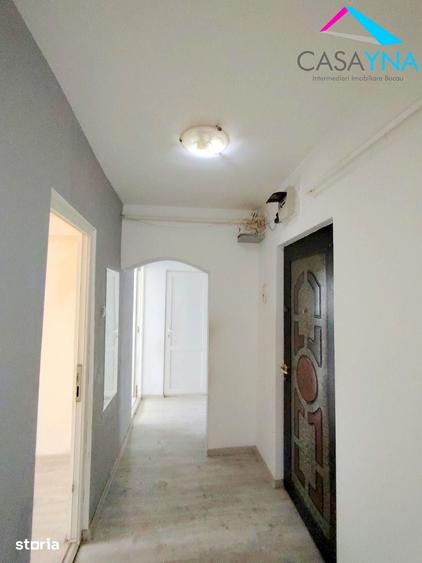 Apartament cu 3 camere decomandat în Republicii