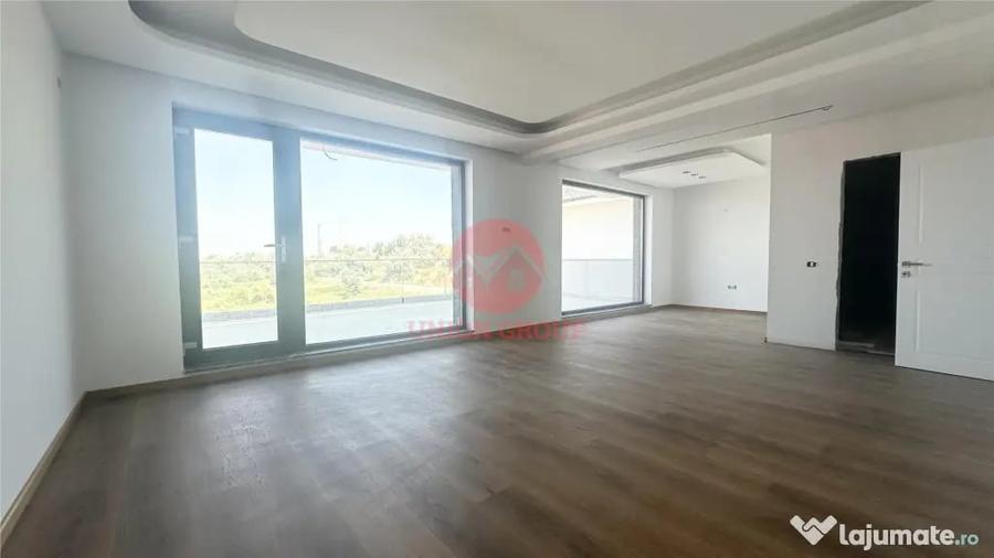Casă cu 5 camere cu Teren 391 Mp în Nord