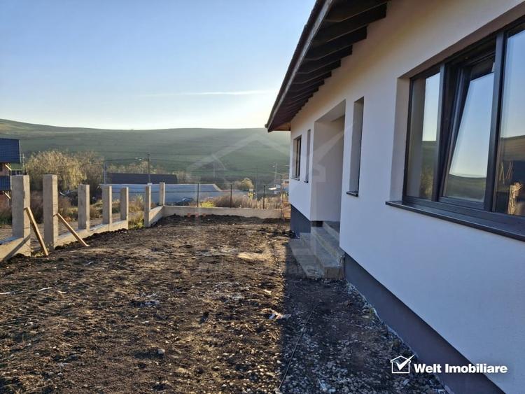 Casă individuală cu 3 camere cu Canalizare în Apahida
