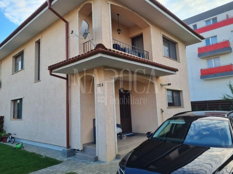 Duplex cu 4 camere cu Canalizare în Florești