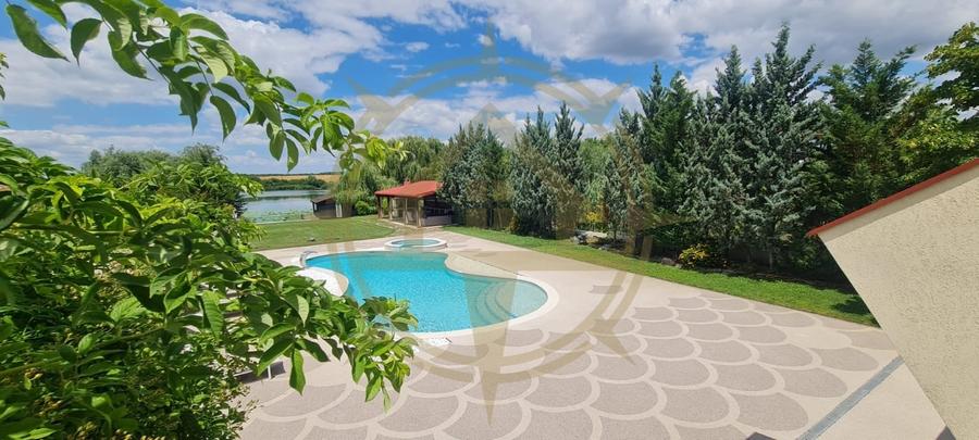 Casă cu 13 camere cu Canalizare în Snagov