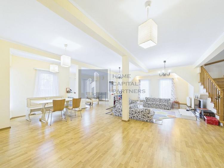 Casă individuală cu 5 camere cu Canalizare în Gulia