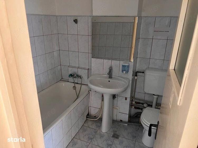 Apartament cu 2 camere decomandat în Moșilor