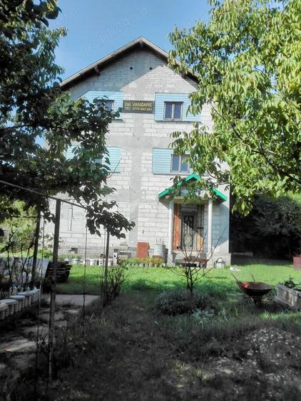 Casă cu 5 camere cu Teren 2100 Mp în Ordoreanu