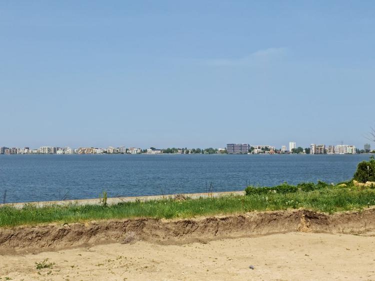 Teren Construcții intravilan de 1500 mp, în Palazu Mare