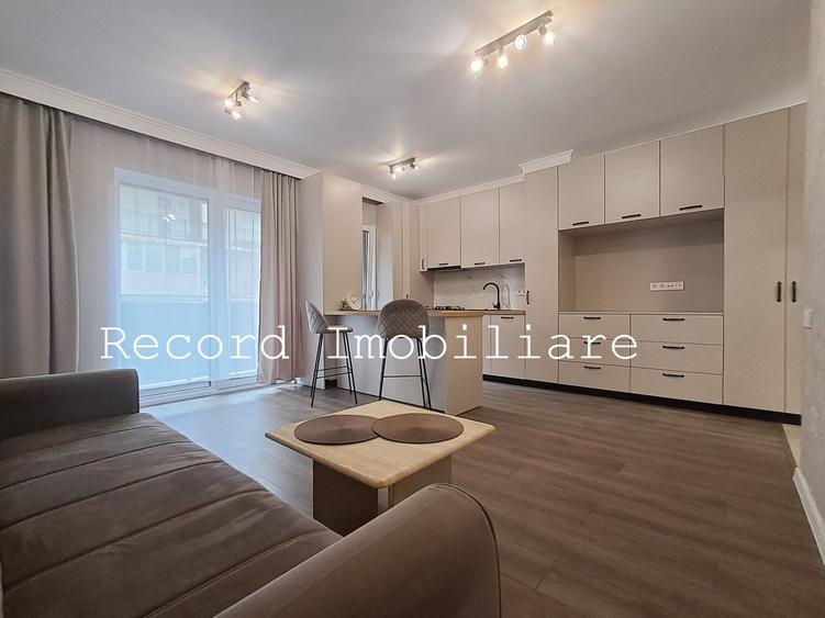 Apartament cu 2 camere semidecomandat în Florești