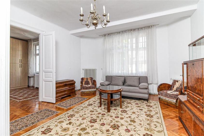 Locuieste in Centrul Vechi: Apartament 87mp, Piata Muzeului - 11