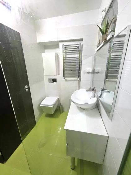 Apartament cu 3 camere semidecomandat, mobilat în Știrbei Vodă