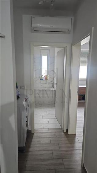 Apartament cu 2 camere decomandat în Giroc — fotografia 3