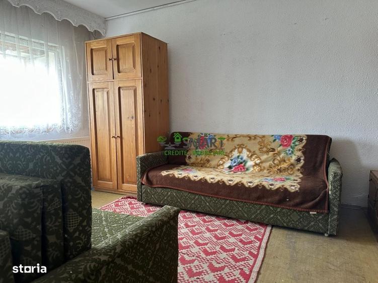 Garsonieră în Est