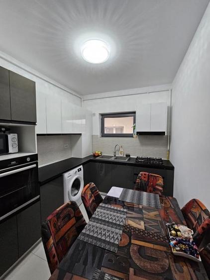 Apartament cu 2 camere decomandat, mobilat în Bragadiru