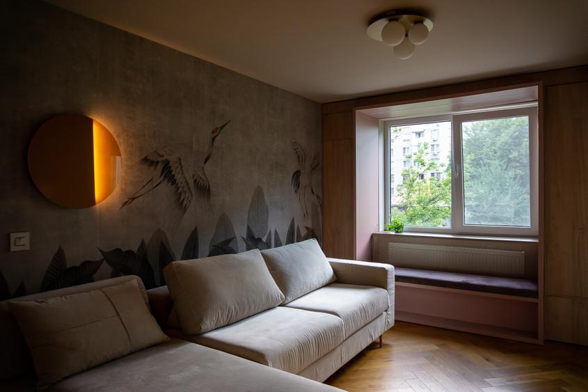 Apartament cu 4 camere decomandat, mobilat în Crângași