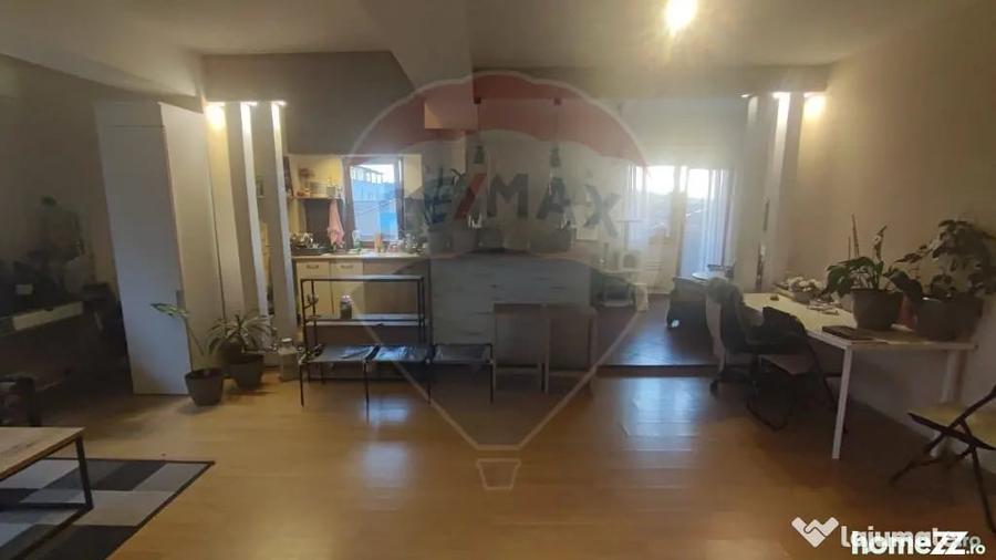 Apartament cu 2 camere decomandat în Paleu