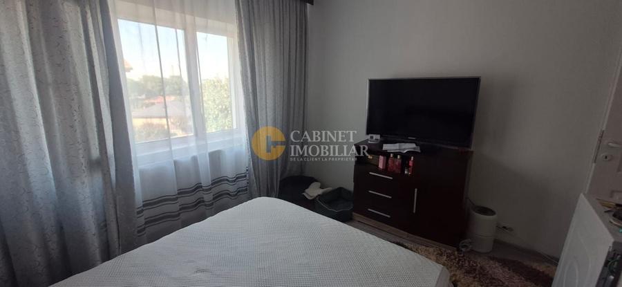 Apartament cu 3 camere decomandat, mobilat în Tomești