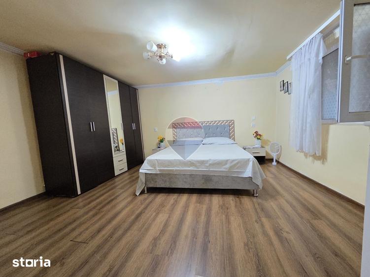 Casă cu 3 camere cu Teren 1000 Mp în Țifești