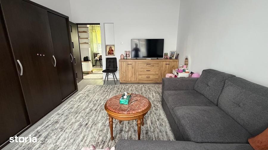 Apartament cu 2 camere decomandat în Centrul Civic