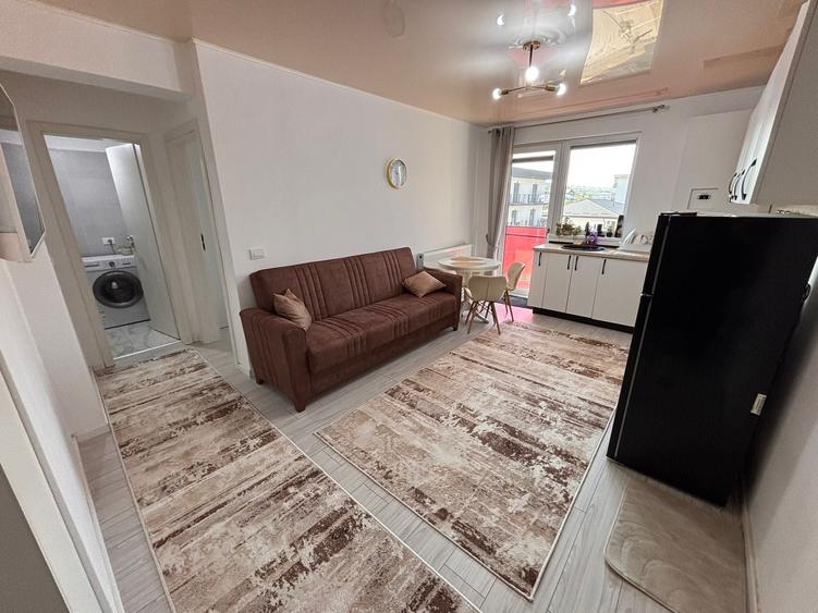 Apartament cu 2 camere semidecomandat în Vișan