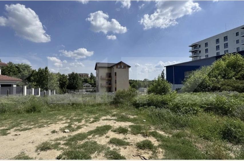 Teren de 600 mp, în Cornitoiu