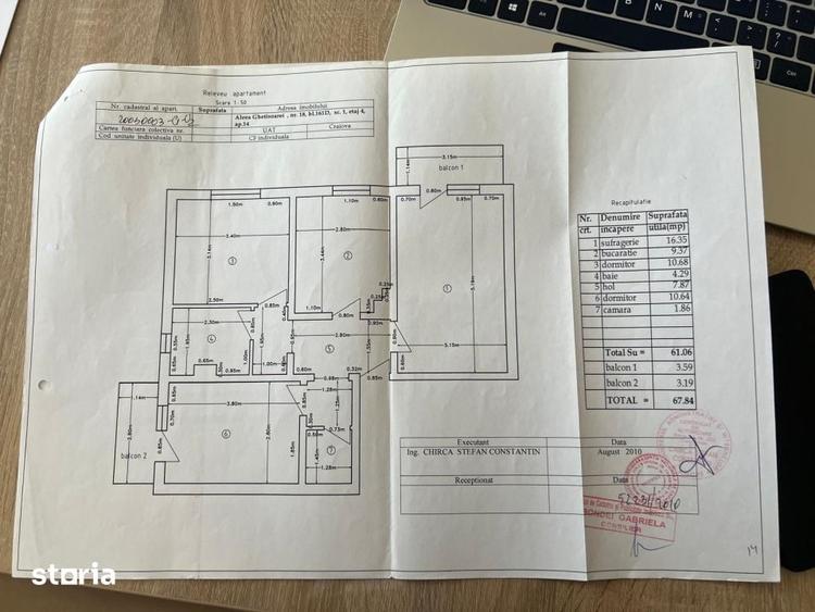 Apartament cu 3 camere decomandat în Craiovița Nouă