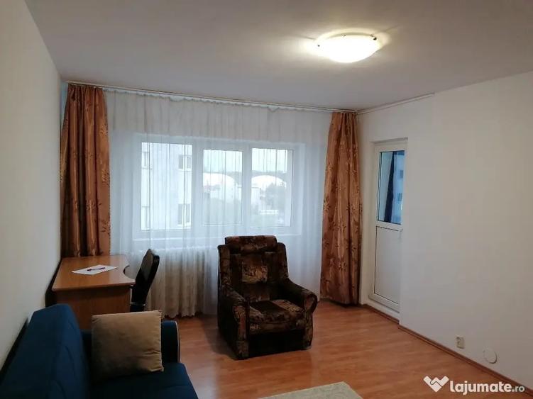 Apartament cu 2 camere decomandat în Aviației