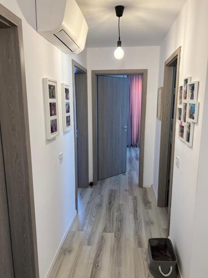 Casă cu 5 camere cu Canalizare în Central