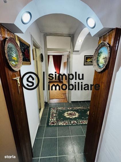 3 decomandate, centrala, 1 Mai - 110 000 Euro - 3