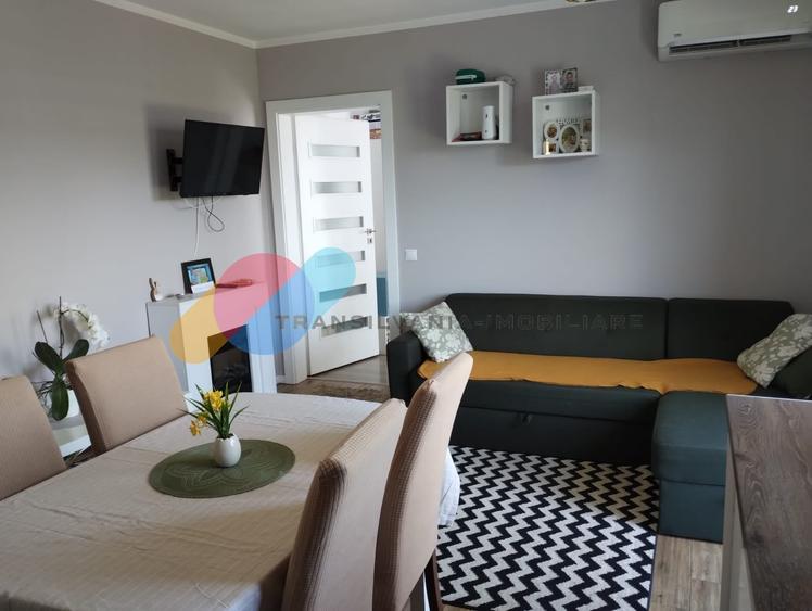 Apartament cu 3 camere semidecomandat, mobilat în Mărăști