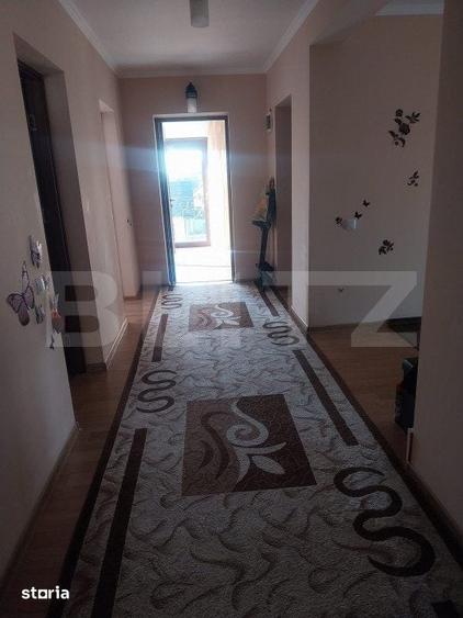 Casă cu 5 camere cu Teren 600 Mp în Șcheia