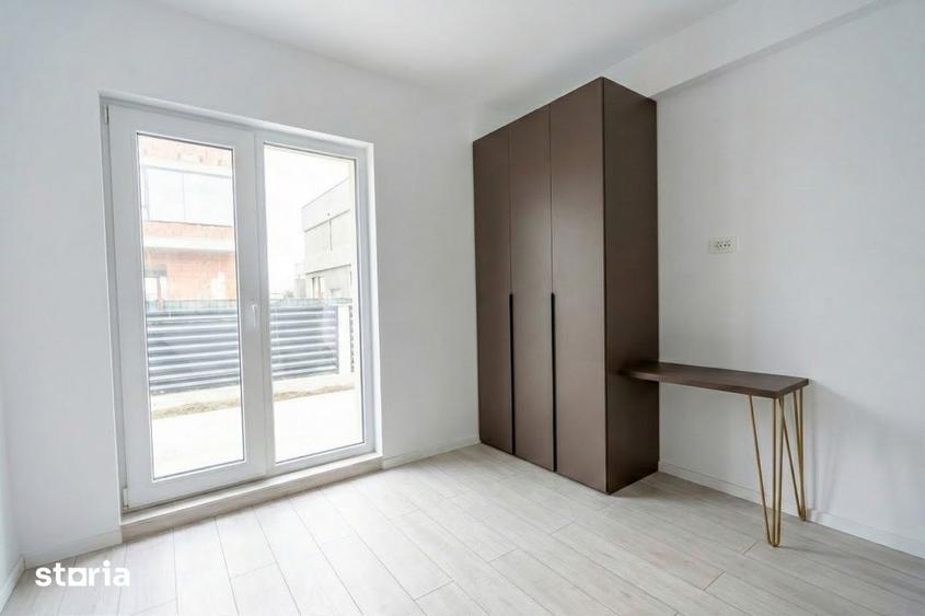 Casă cu 3 camere cu Teren 300 Mp în Central