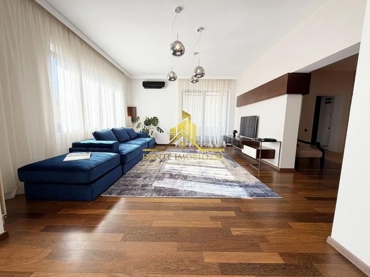 Apartament cu 3 camere semidecomandat, mobilat în Andrei Mureșanu