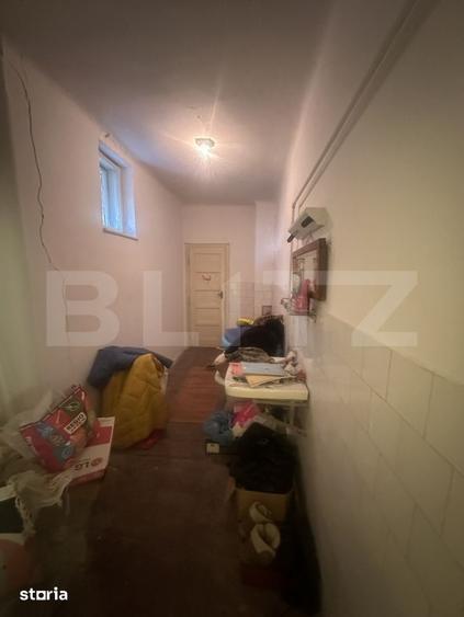 Casă cu 4 camere cu Teren 842 Mp în Titulescu