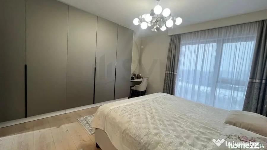Garsonieră decomandată în Sisești