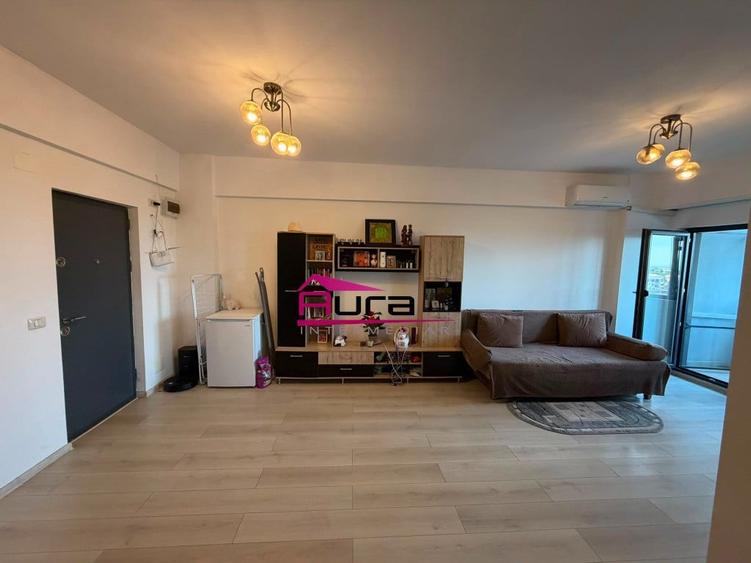 Apartament cu 2 camere decomandat în Peco
