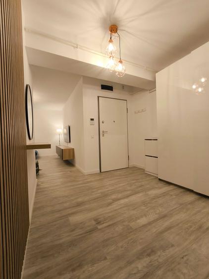 Apartament cu 2 camere decomandat în Calea Severinului