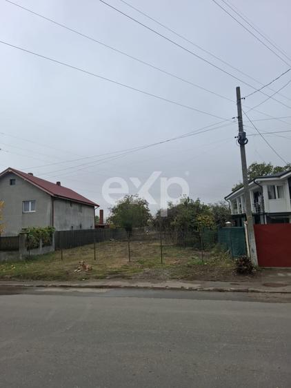 Teren Construcții intravilan de 2556 mp, în Balotești