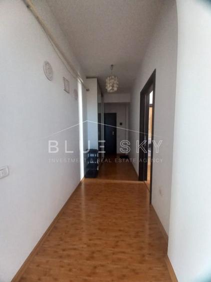 Apartament cu 3 camere decomandat, mobilat în Tomis Plus