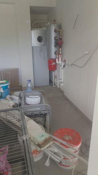 Casă cu 4 camere în Tunari