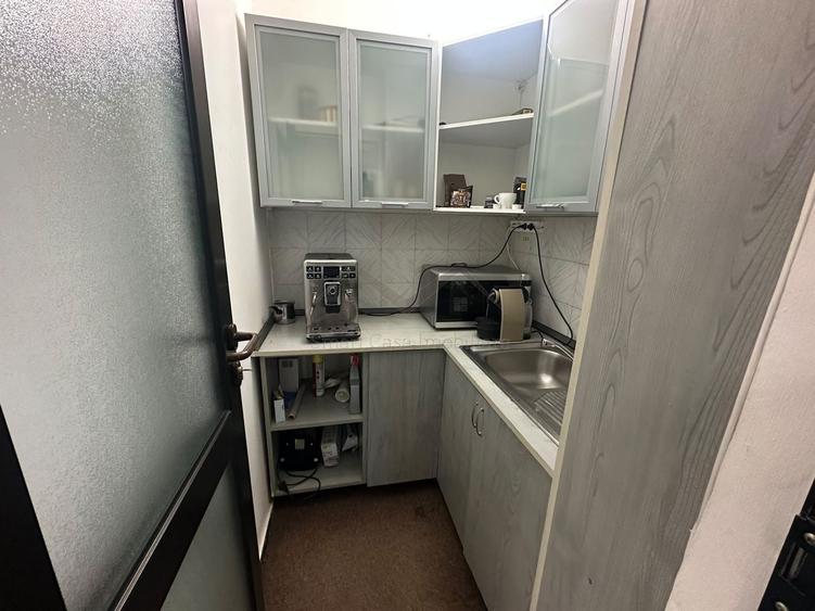 Apartament cu 4 camere decomandat în Moara de foc