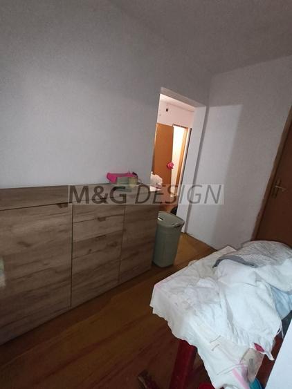 Apartament cu 3 camere decomandat în Bucovina
