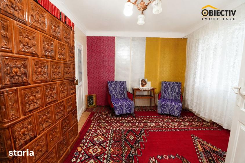 Casă cu 2 camere cu Teren 3477 Mp în Costișa