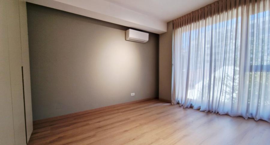 Apartament cu 3 camere decomandat, mobilat în Domenii