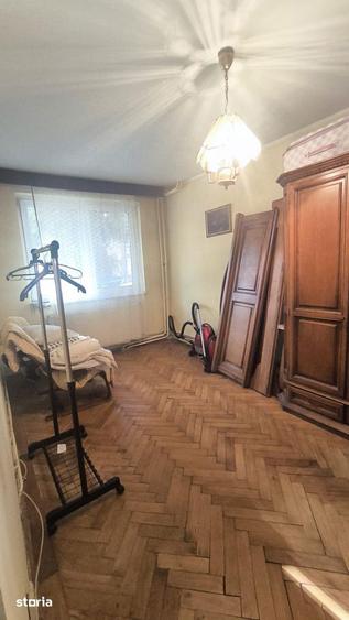 Apartament cu 3 camere în Petros