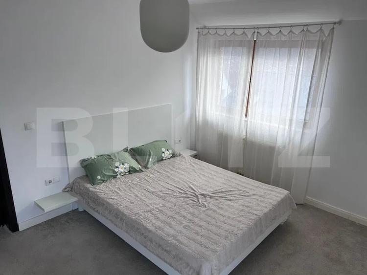 Apartament 3 camere, modern, 80 mp, parcare, zona: Golden Tulip - 2