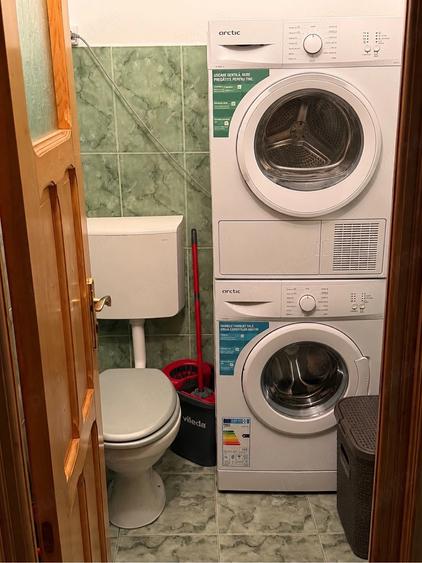 Apartament cu 4 camere decomandat în Gării